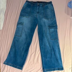 Cargo Jeans - Almost Famous